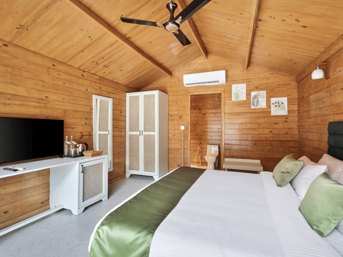 Standard Couple Room (Non-AC) at Dream Project in Dandeli