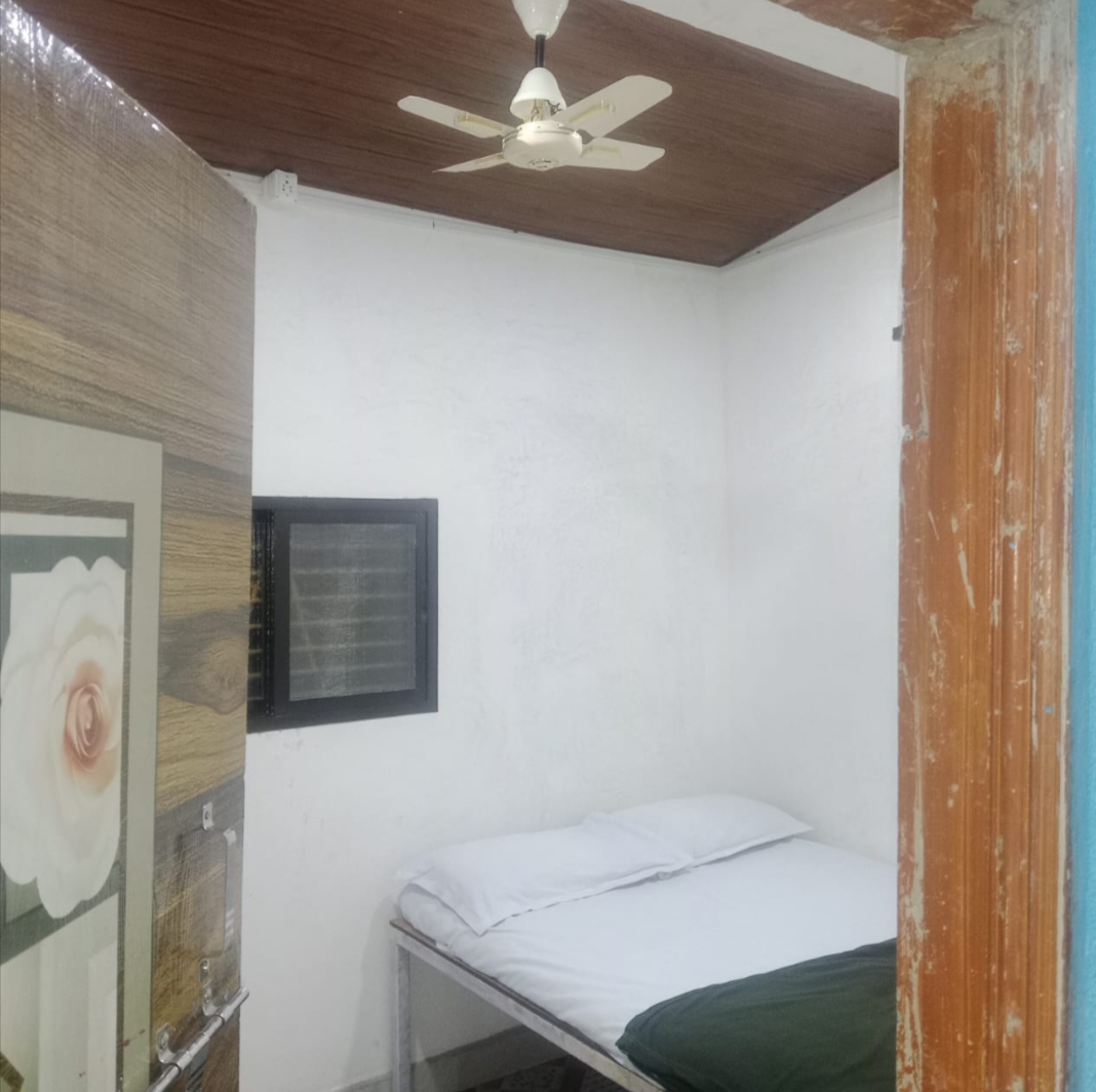 Standard Couple Room (Non-AC) at River Inn ( Recommended for family) in Dandeli